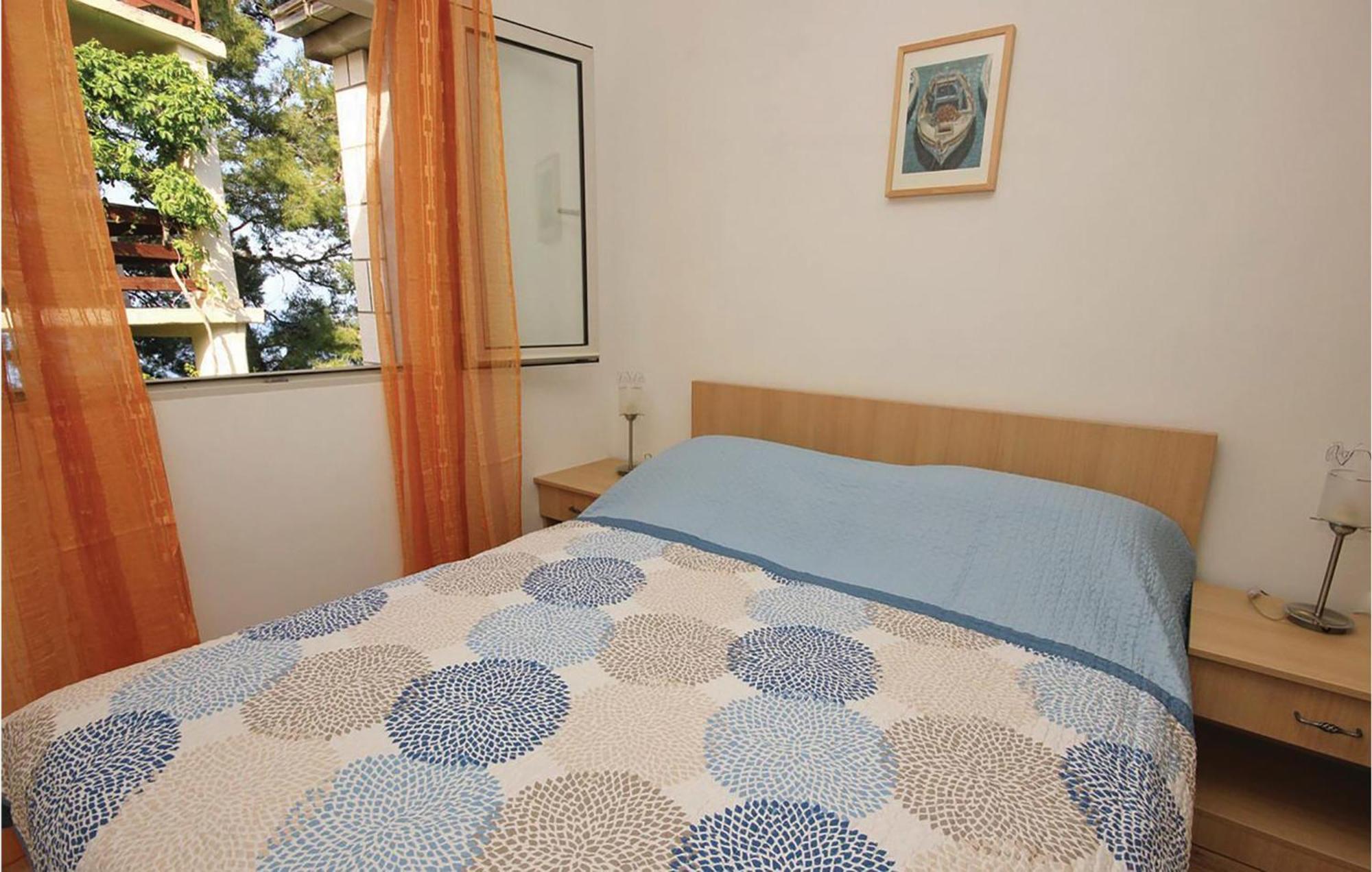 Cozy Apartment In Prigradica With House Sea View المظهر الخارجي الصورة